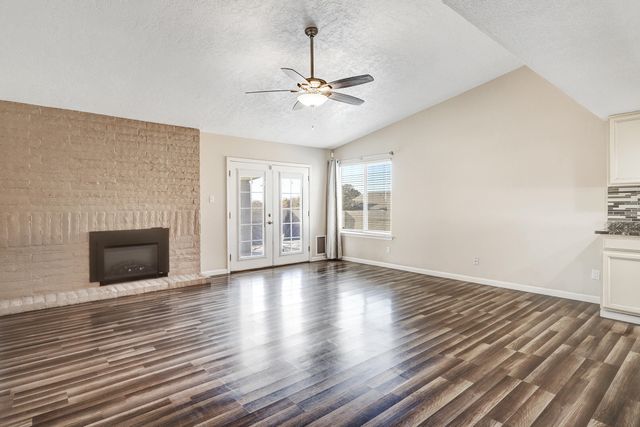 7000 Welton Drive NE, Albuquerque, NM 87109