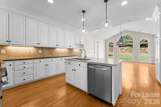 2134 Glade Hill Road, Charlotte, NC 28270