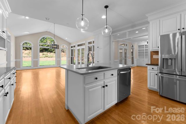 2134 Glade Hill Road, Charlotte, NC 28270