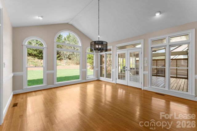 2134 Glade Hill Road, Charlotte, NC 28270