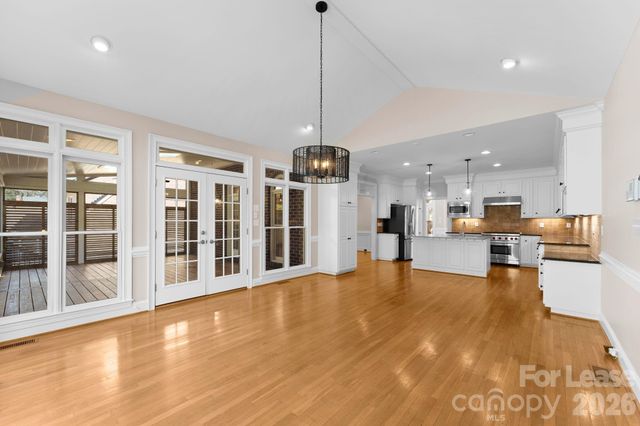 2134 Glade Hill Road, Charlotte, NC 28270
