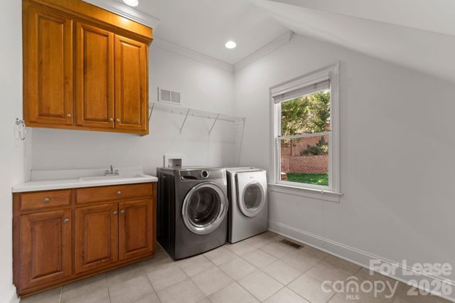 2134 Glade Hill Road, Charlotte, NC 28270