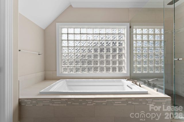 2134 Glade Hill Road, Charlotte, NC 28270