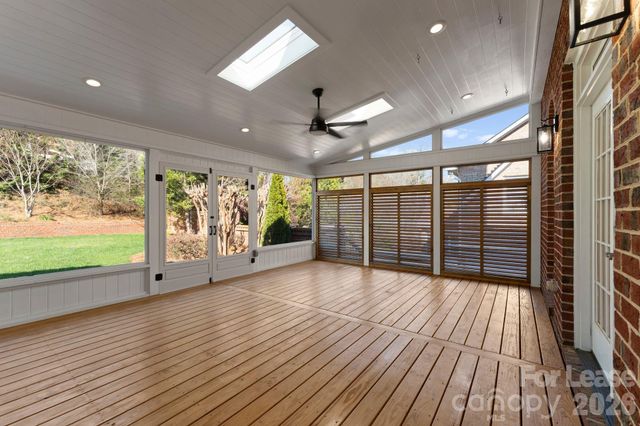 2134 Glade Hill Road, Charlotte, NC 28270