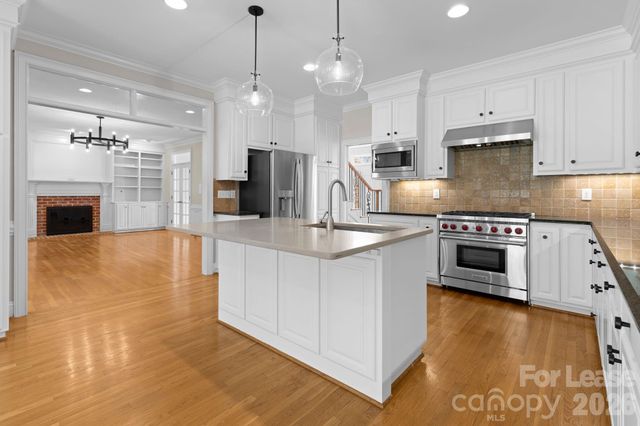 2134 Glade Hill Road, Charlotte, NC 28270