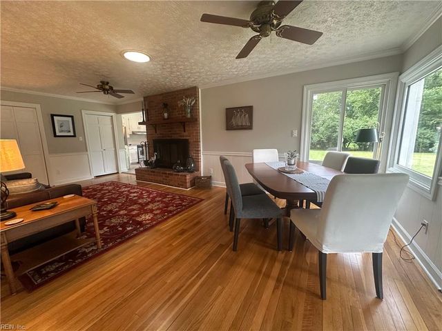 729 Charles RD, Yorktown, VA 23692