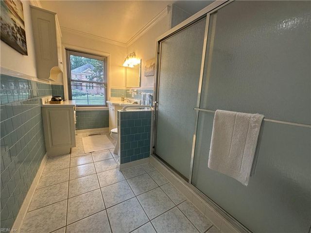 729 Charles RD, Yorktown, VA 23692