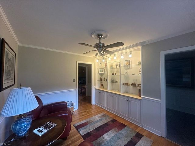 729 Charles RD, Yorktown, VA 23692