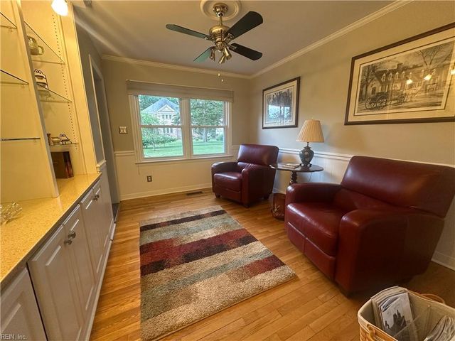 729 Charles RD, Yorktown, VA 23692