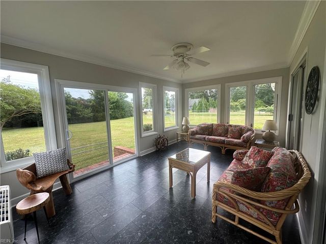729 Charles RD, Yorktown, VA 23692
