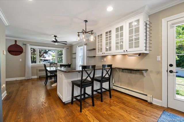 16 Brook Lane, Smithtown, NY 11787