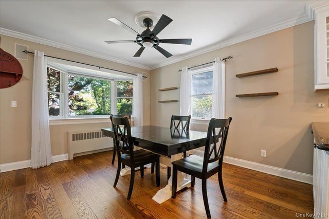 16 Brook Lane, Smithtown, NY 11787