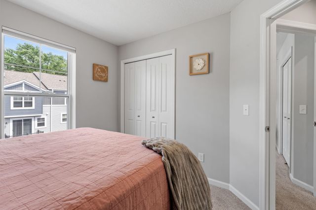 2857 Lexington Place N, Roseville, MN 55113