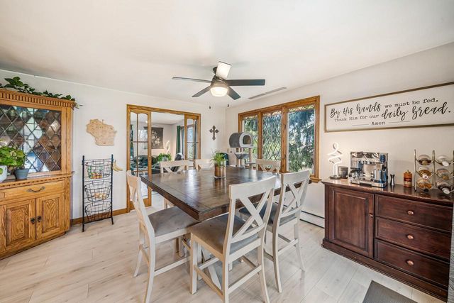 825 W KIMBERLY AVENUE, Kimberly, WI 54136