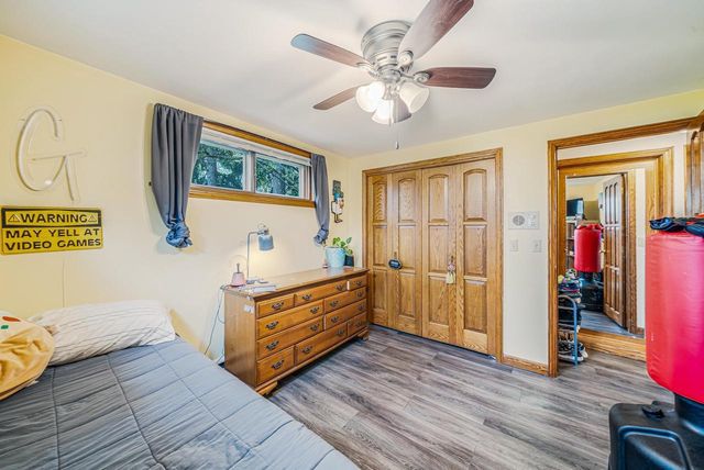 825 W KIMBERLY AVENUE, Kimberly, WI 54136