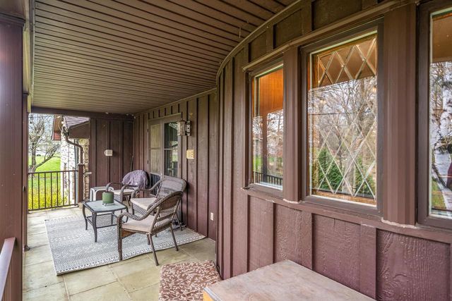 825 W KIMBERLY AVENUE, Kimberly, WI 54136