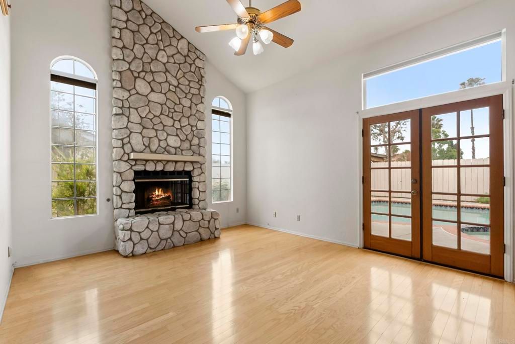 Image 36 of property listing at 7729 Galleon Way, San Diego, CA 92009