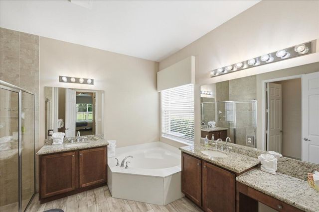 1963 Grey Falcon Circle SW, Vero Beach, FL 32962