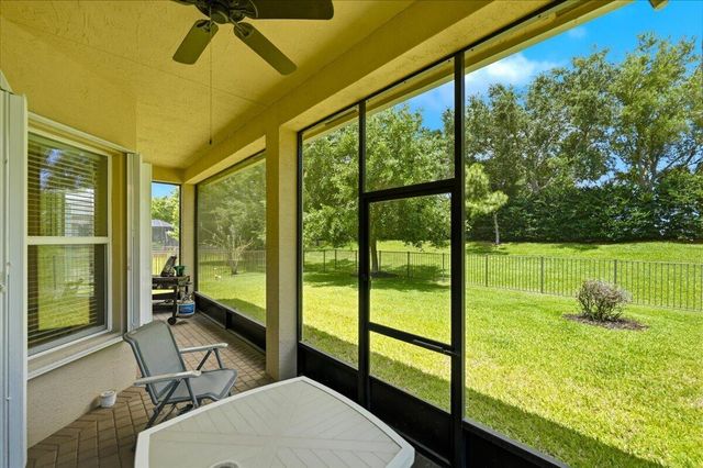 1963 Grey Falcon Circle SW, Vero Beach, FL 32962