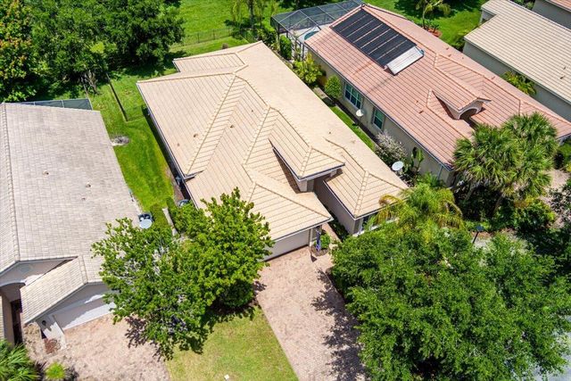 1963 Grey Falcon Circle SW, Vero Beach, FL 32962