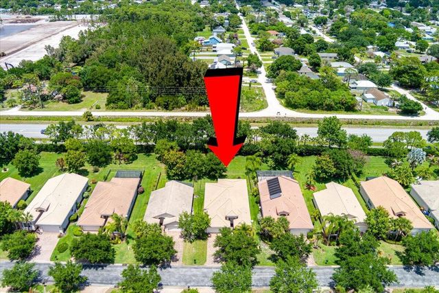 1963 Grey Falcon Circle SW, Vero Beach, FL 32962
