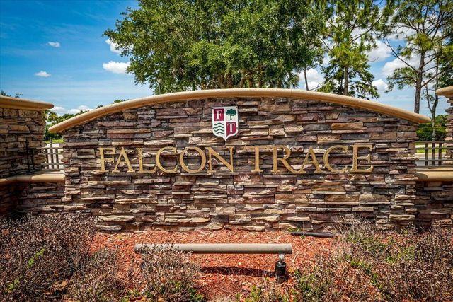 1963 Grey Falcon Circle SW, Vero Beach, FL 32962