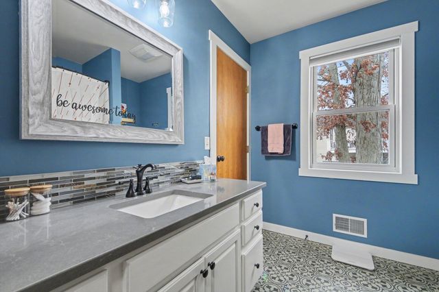 7943 Westside Drive, Hudsonville, MI 49426