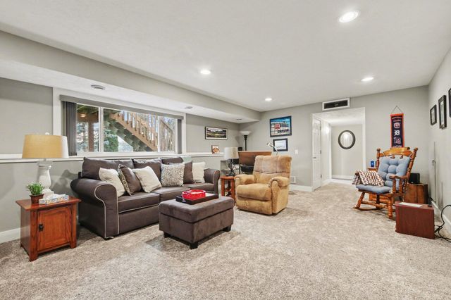 7943 Westside Drive, Hudsonville, MI 49426