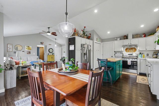 7943 Westside Drive, Hudsonville, MI 49426