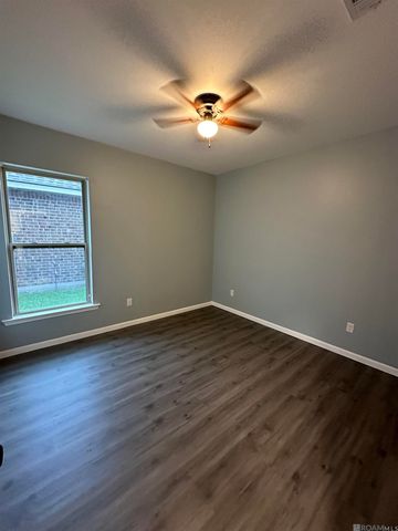 4414 Olivia Drive, Addis, LA 70710