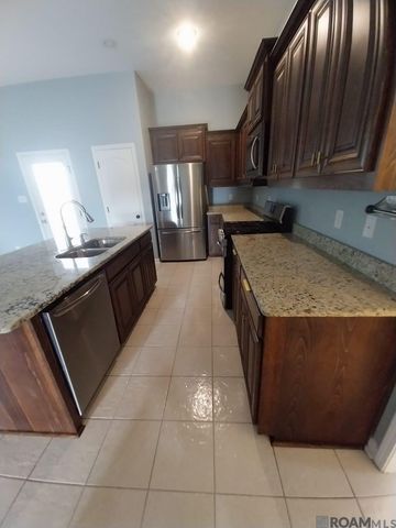 4414 Olivia Drive, Addis, LA 70710