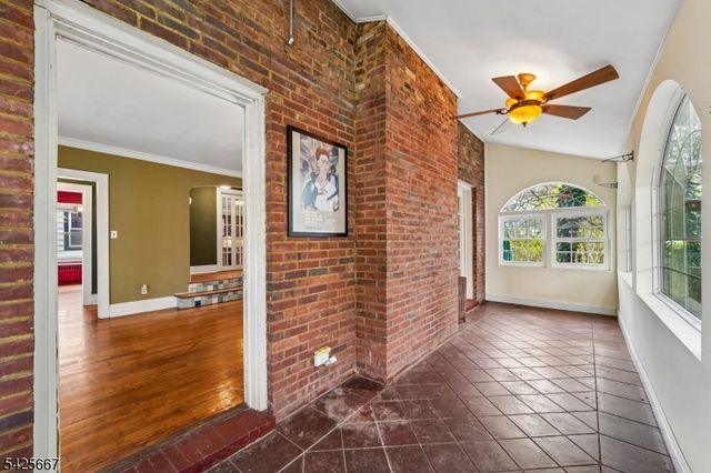 122 Holland Rd, South Orange Village Twp., NJ 07079