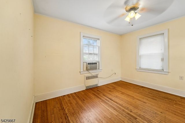 122 Holland Rd, South Orange Village Twp., NJ 07079