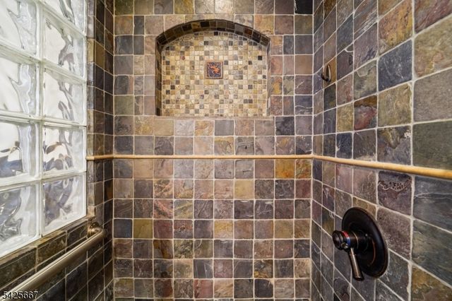 122 Holland Rd, South Orange Village Twp., NJ 07079