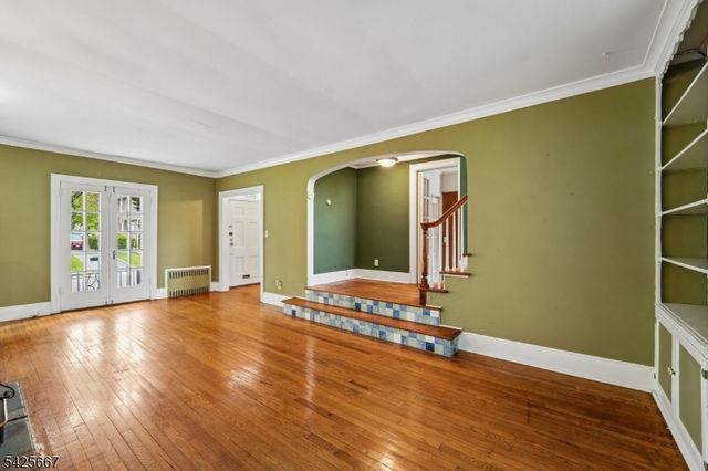 122 Holland Rd, South Orange Village Twp., NJ 07079