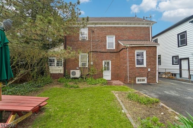 122 Holland Rd, South Orange Village Twp., NJ 07079