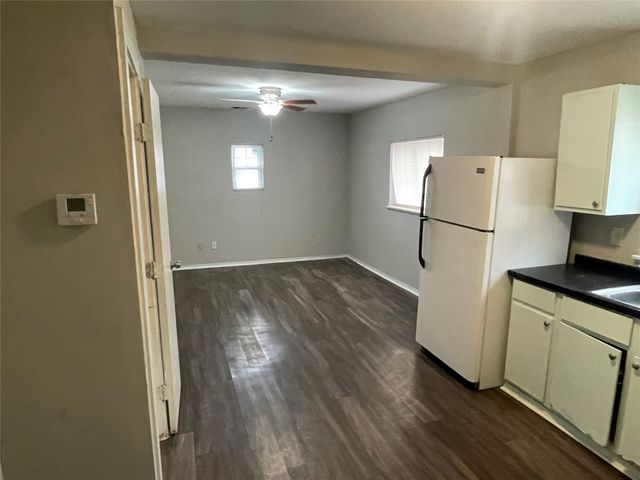1208 E 8th Street, Dallas, TX 75203