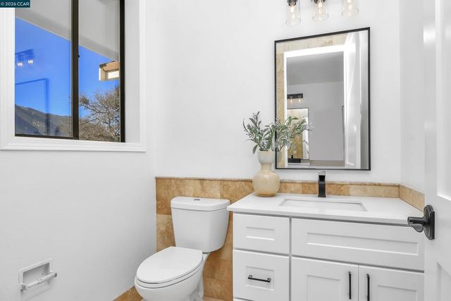 420 Leon Ct, Clayton, CA 94517