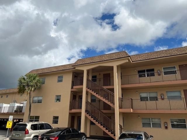 4191 NW 26th Street 354, Lauderhill, FL 33313