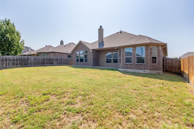 637 Peach Lane, Burleson, TX 76028