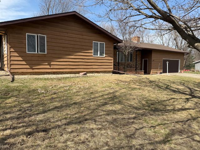 613 Pennsylvania Avenue, Adrian, MN 56110