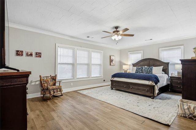 815 W Woodard Street, Denison, TX 75020