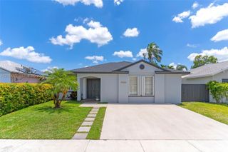 13520 SW 180th Terrace, Miami, FL 33177
