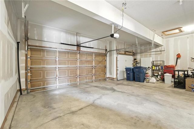 5825 Millbrook Street, Shawnee, KS 66218