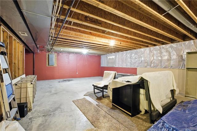 5825 Millbrook Street, Shawnee, KS 66218