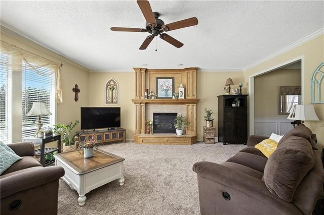 5825 Millbrook Street, Shawnee, KS 66218