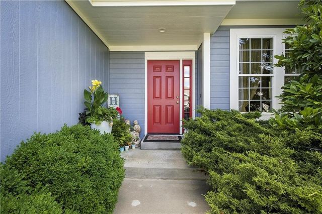 5825 Millbrook Street, Shawnee, KS 66218