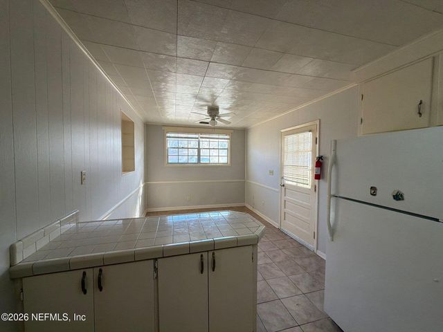 10640 ARNEZ Road, Jacksonville, FL 32218