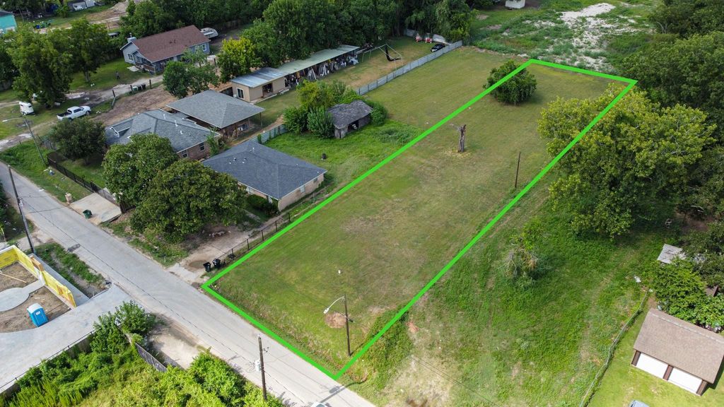 9409 Irby Street, Houston, TX 77088