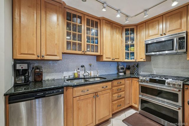 2 Burd Street 3102, Nyack, NY 10960